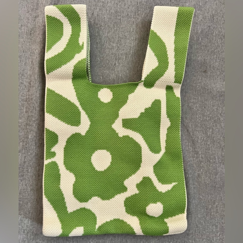 Mini Knot Wrist Bag wristlet knitted green flower tote NEW